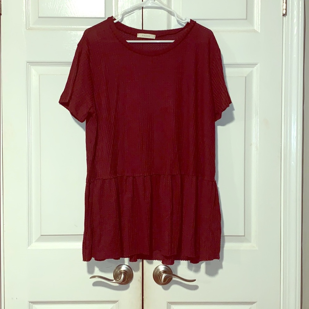 Maroon knit shirt